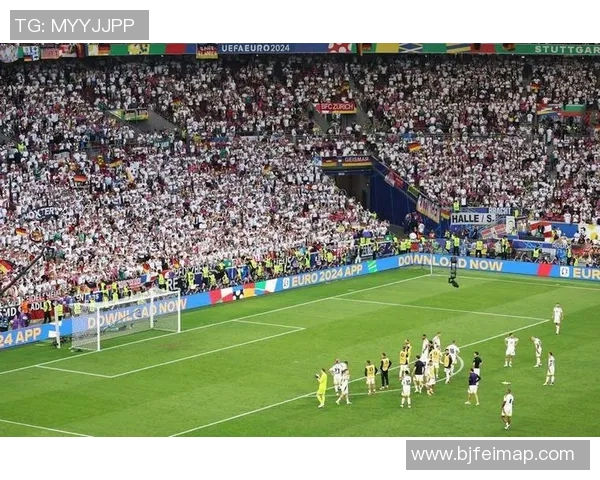 精彩足球对决：最新比分分析与赛事回顾，聚焦焦点赛事的胜负走势与亮点时刻