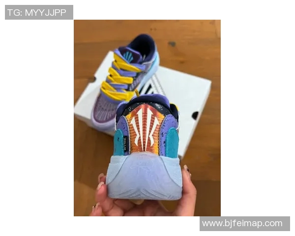 深圳滑板队与杭州滑板队赛后复盘分析比赛节奏与战术对比