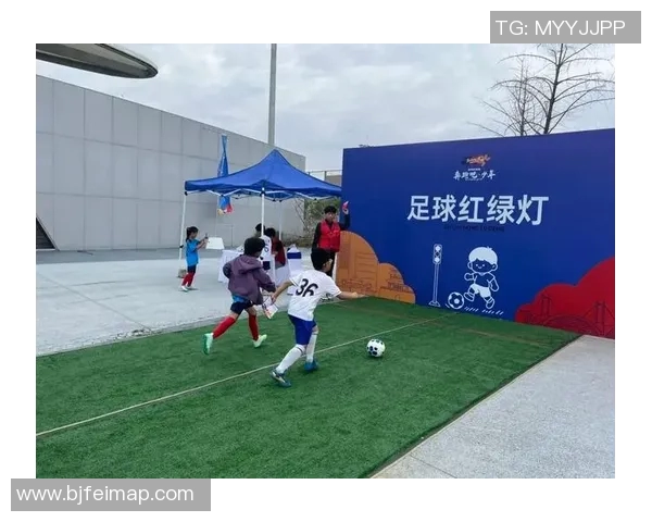 不看球也能猜出足球明星名字的趣味挑战活动等你来参与